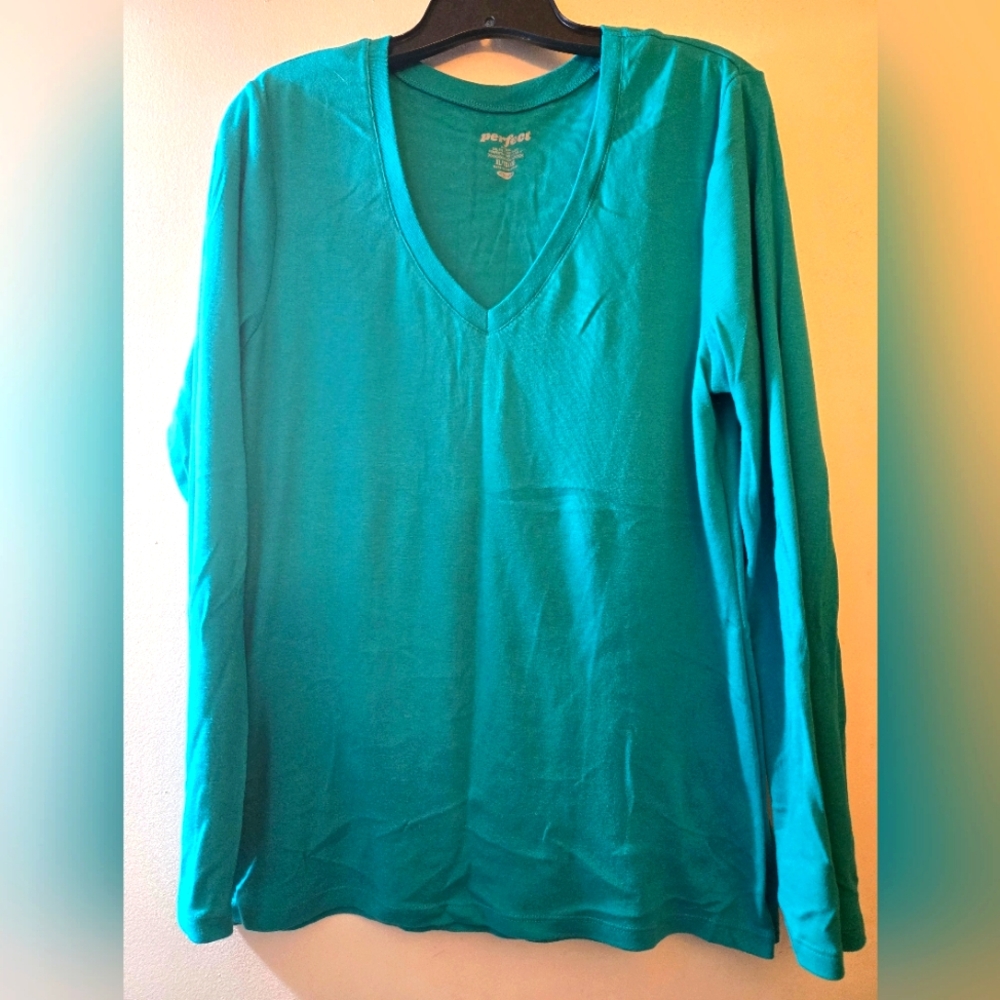 Old Navy Teal green, long sleeve tshirt